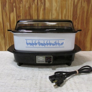 West Bend 5-Quart Black Rectangle Slow Cooker in the Slow Cookers  department at