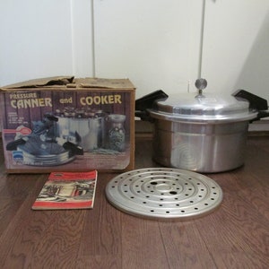Vintage Mirro 12 Quart pressure cooker Canner Model M-0512 IN BOX