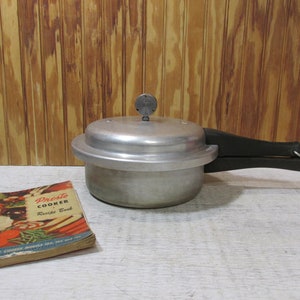 Vintage Aluminum Mirro Matic 2 1 2 Quart Pressure Cooker With Weight and Cookbook Etsy India