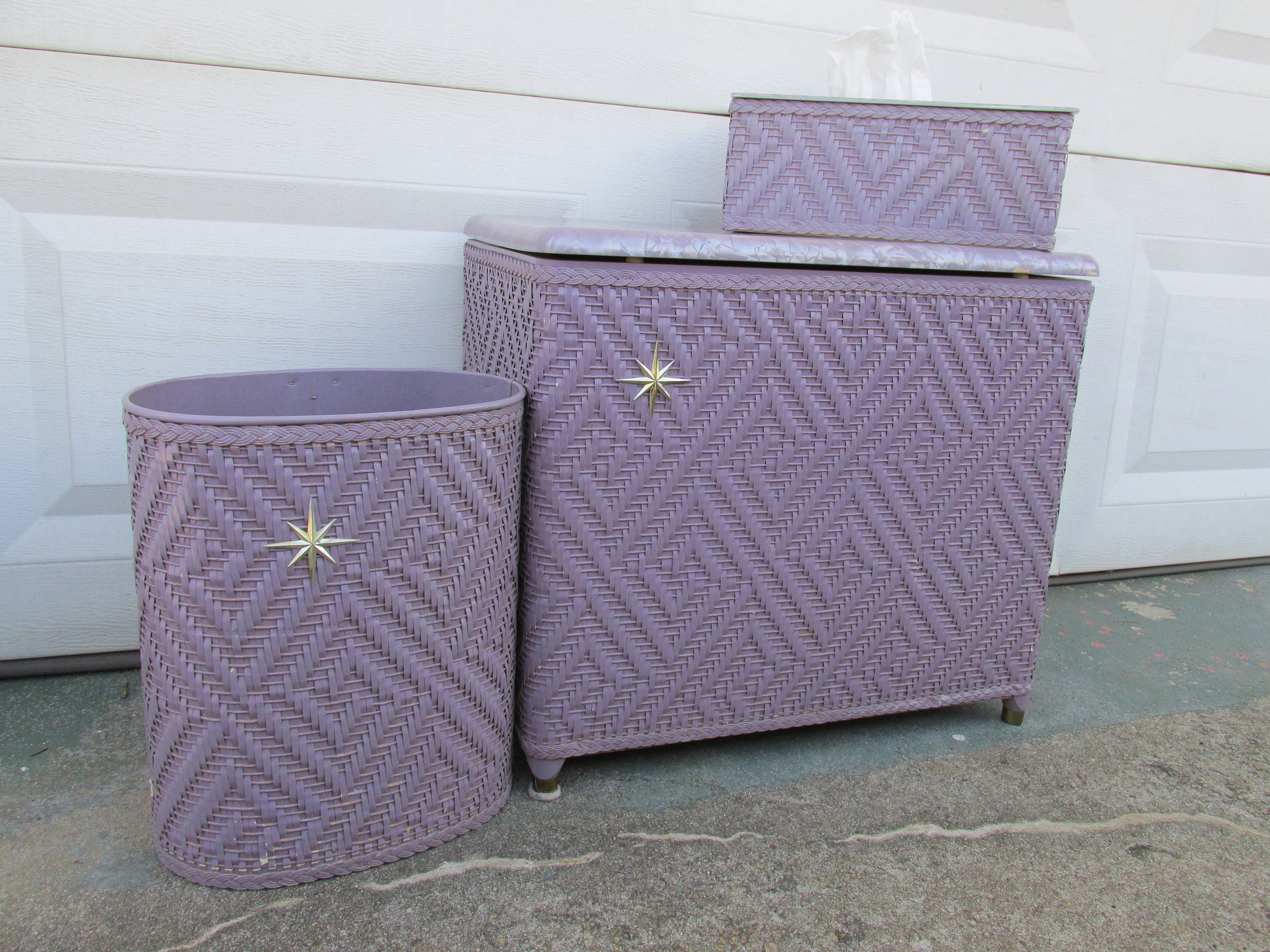 Vintage Light Purple With Atomic Star Wicker Laundry Hamper Trash