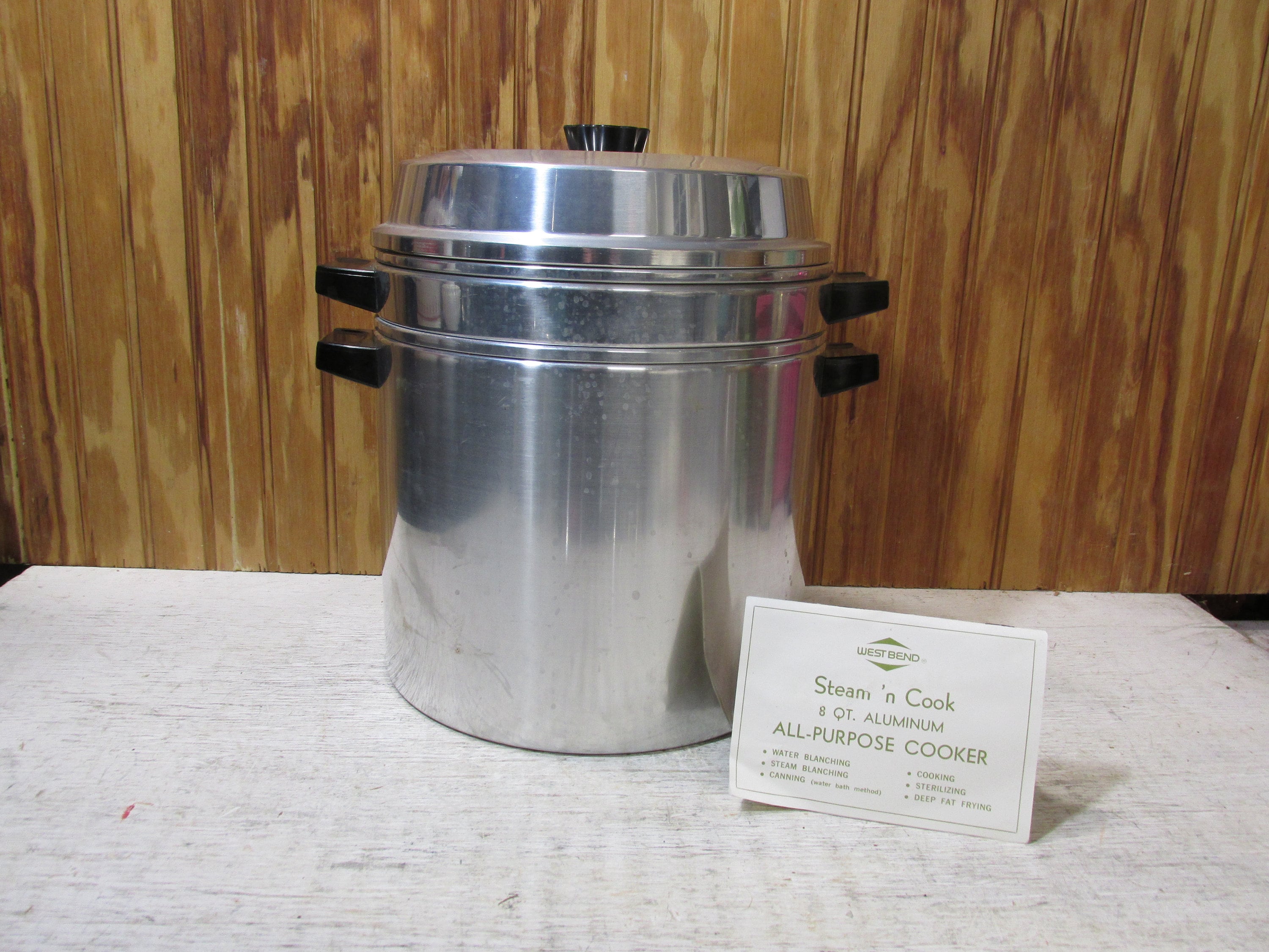 8-Quart Aluminum Pressure Cooker