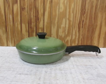 Vintage Olive Green Club Aluminum 8 1/2 Inch Skillet with Lid- Avocado Green