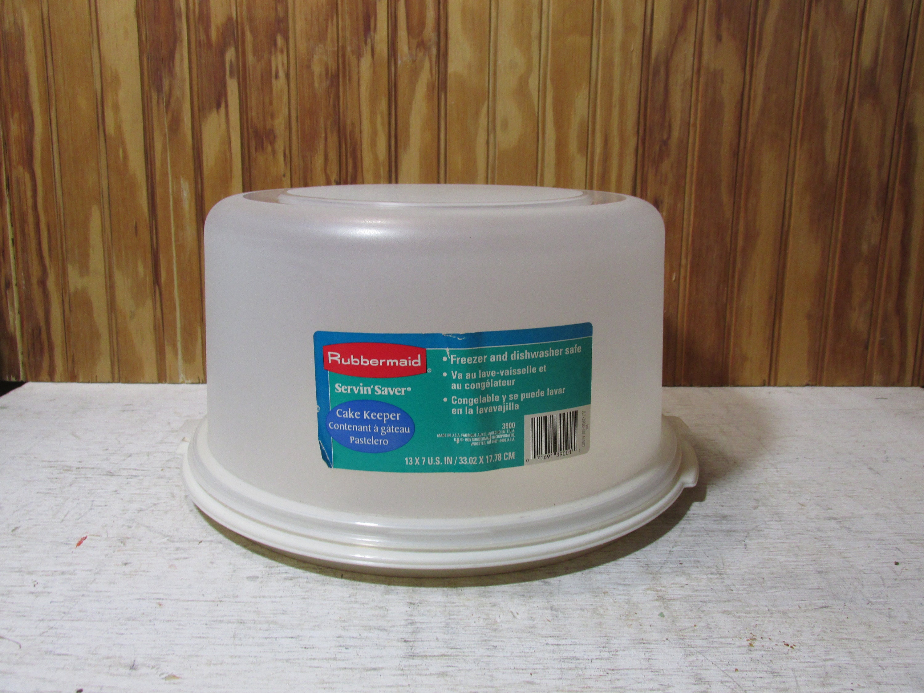 Vintage Rubbermaid Servin Saver Food Storage Cake Keeper Carrier Plastic 