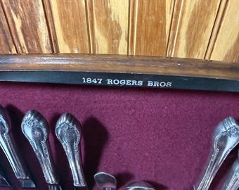 Vintage 1847 Rogers Bros IS Remembrance Silverplate Silverware in