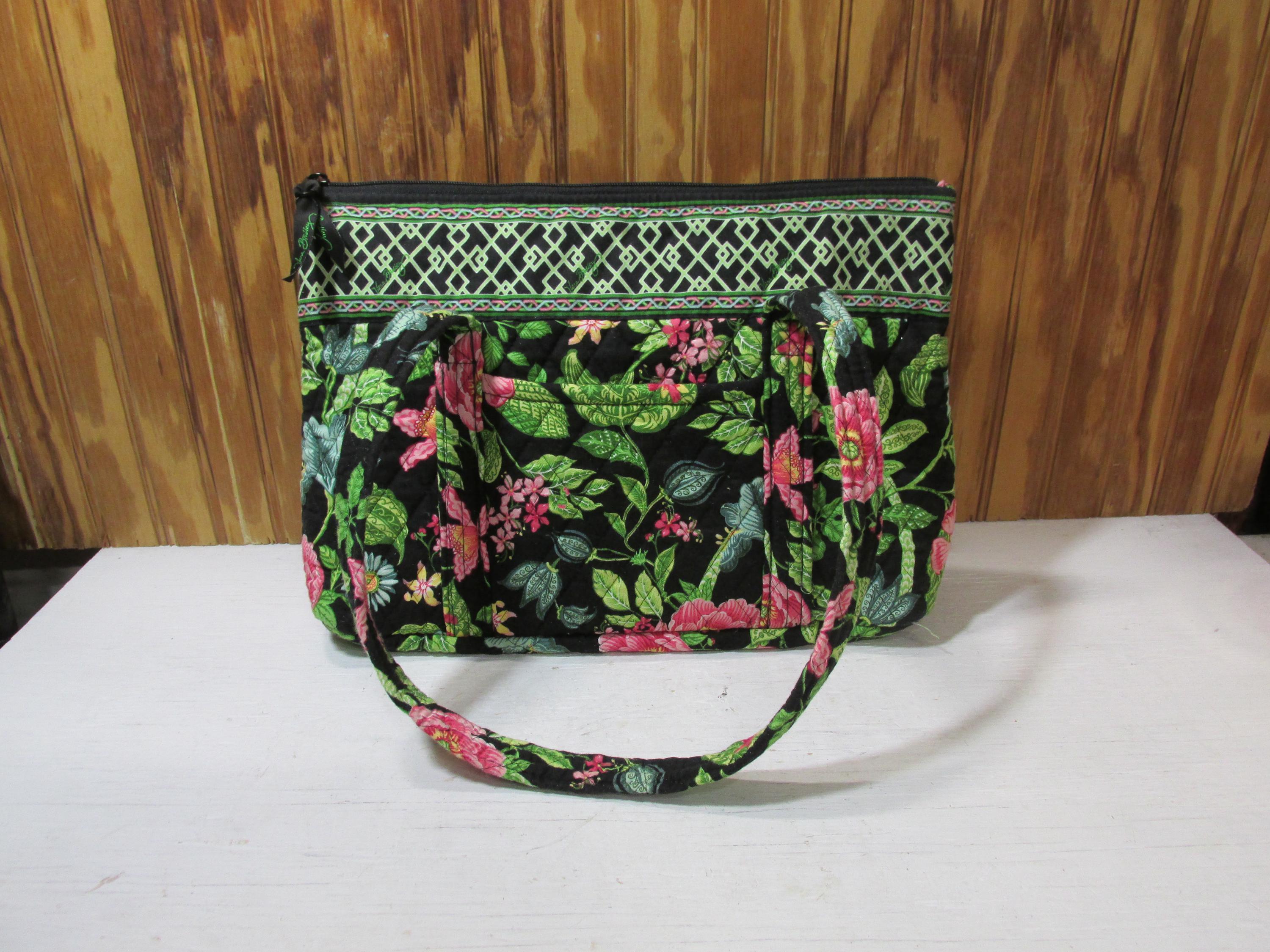 Vera Bradley Bundle: Vibrant Patterned Women\'s Purses How Vera Bradley Rode Nostalgia to a Comeback in 2024 main image 4