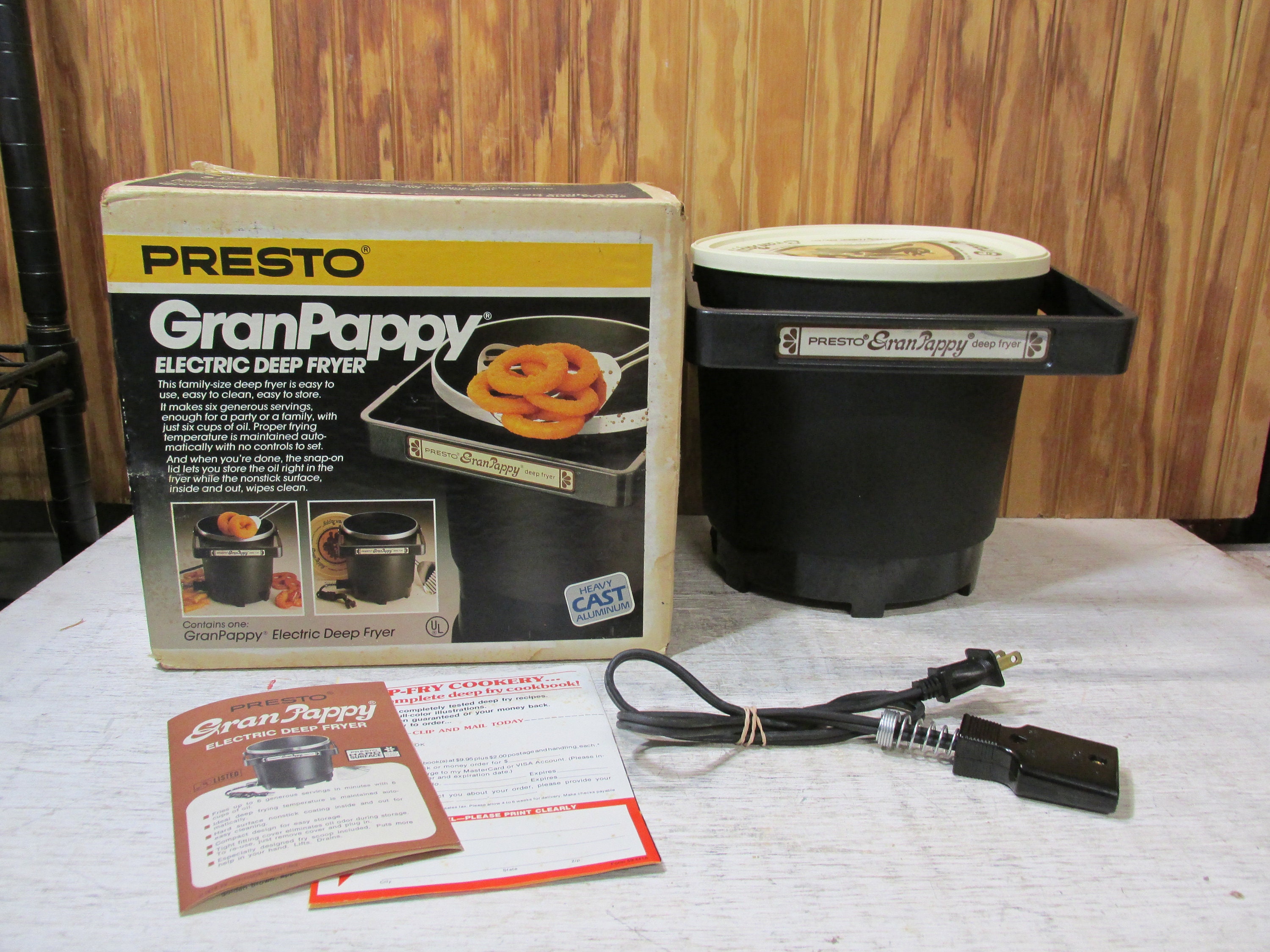 Presto GranPappy* Electric Deep Fryer