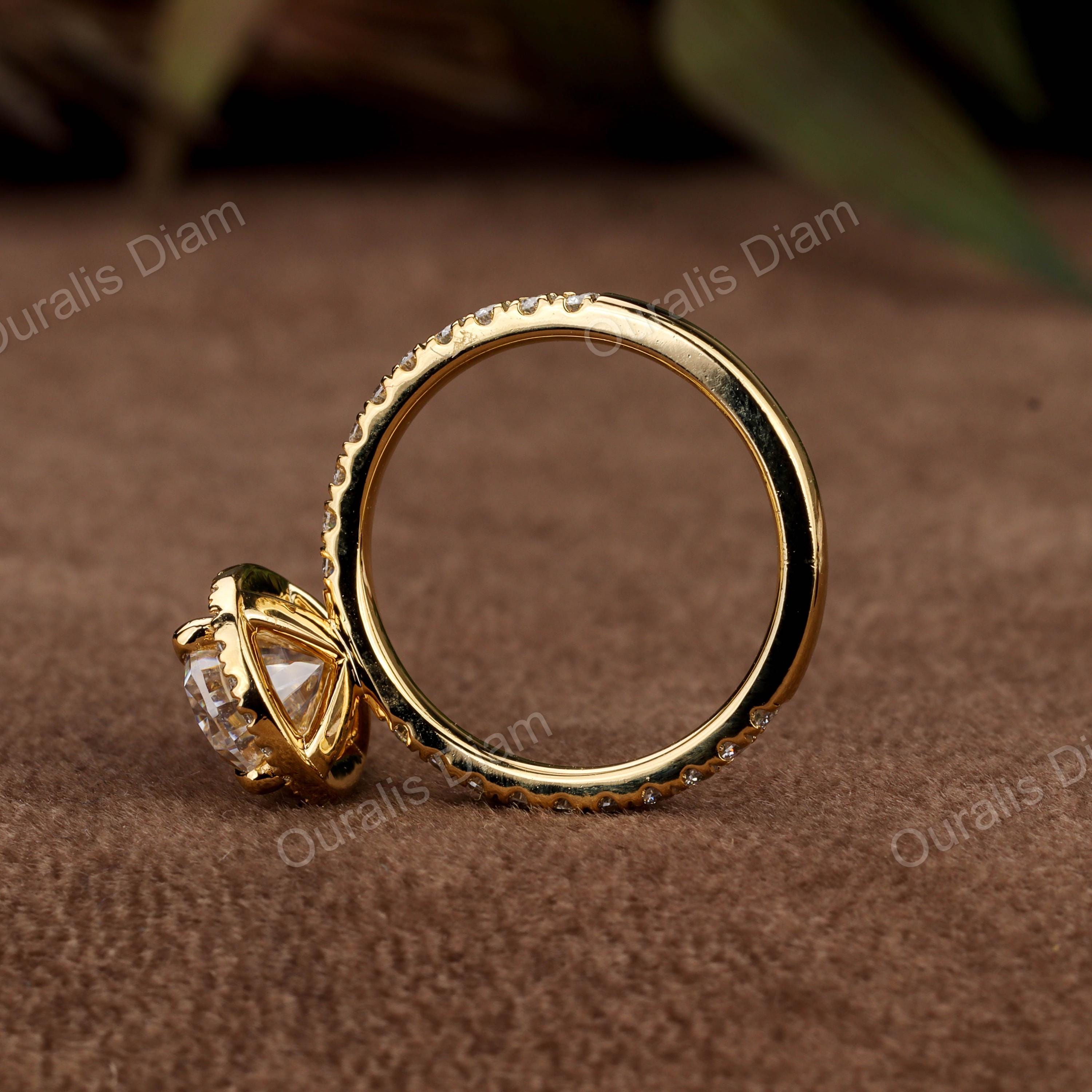 Pear Cut Lab Grown Diamond Engagement Ring,14k Yellow Gold Halo 2CT Lab ...