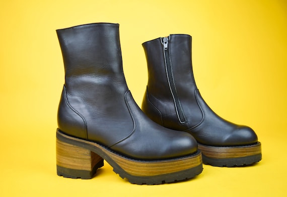 90s Y2k Buffalo Black Leather Chunky Platform Ankl