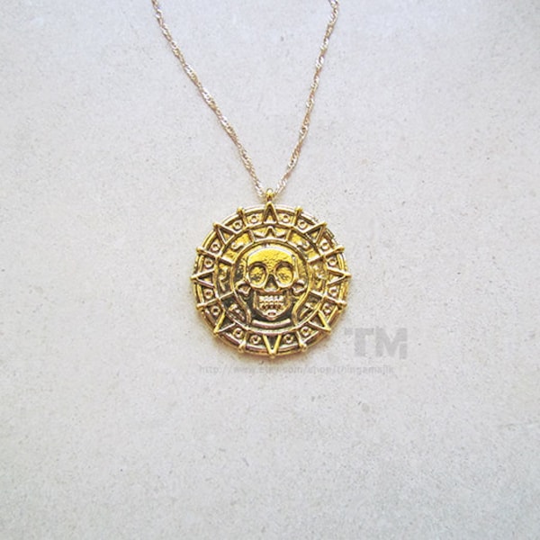 PRÉCOMMANDE : la malédiction de l'or aztèque – Collier inspiré des pirates des Caraïbes