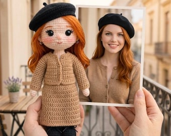 Personalisierte Häkelpuppe vom Foto, Personalisiertes Amigurumi Portrait, Handgemachtes Doppel-Beret Geschenk