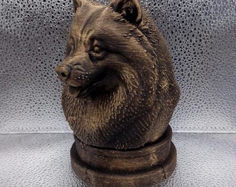 Keeshond Bust