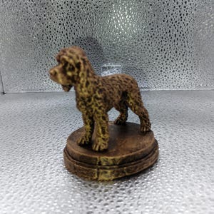 Cockapoo – Estatua miniatura de pie de 7 cm