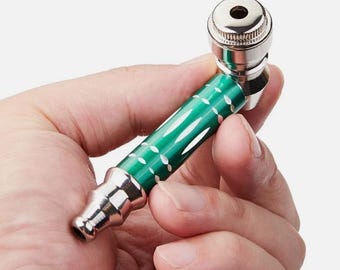 Pipa de bolsillo metálica vintage – Nueva, sin usar (NOS) – Incluye 5 rejillas. Pipa para fumar de 7,6 cm (3 pulgadas).