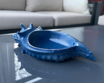 Portagioie a forma di conchiglia blu, portaanelli fatto a mano, porta gioielli costiero, ciotola nautica, decorazione per casa al mare, regalo per amanti dell'oceano