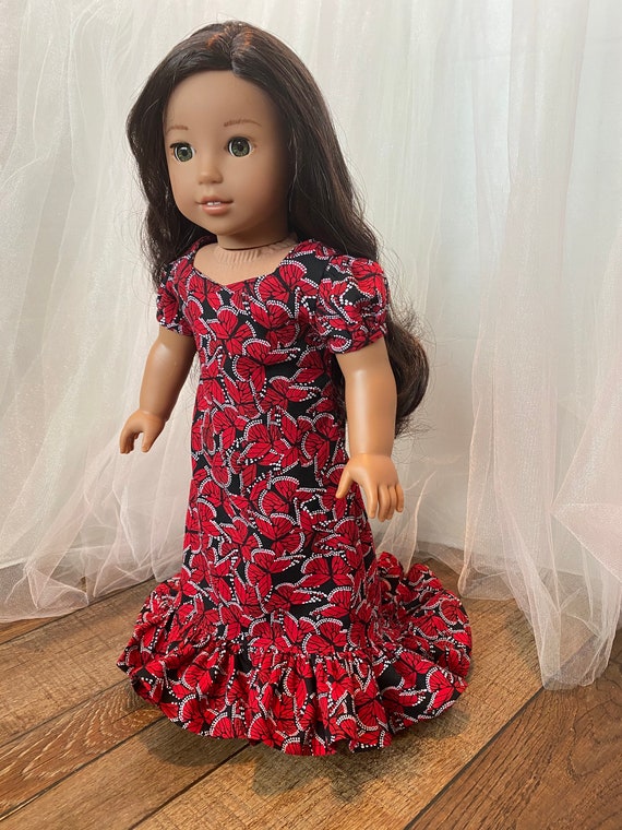 holoku dress