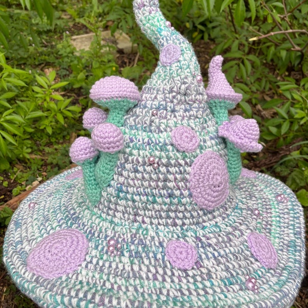 Cosplay Hat, Wizard Hat, Witch Hat “Twisted Toadstool”