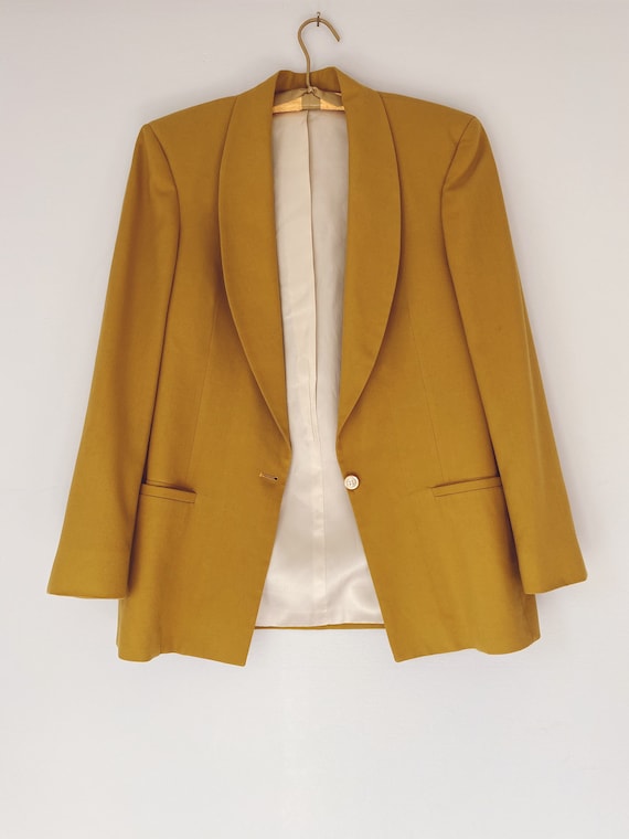 vintage chartreuse fitted blazer