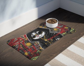 Hip Hop Cat with Gold Chains pet feeding mat | graffiti money design