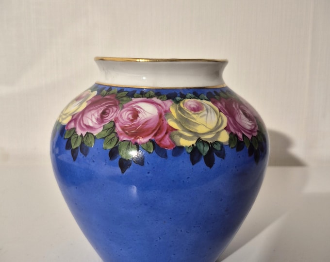 Featured listing image: Magnificent Ludwigsburg porcelain vase - hand-painted with rose decoration - vintage rarity