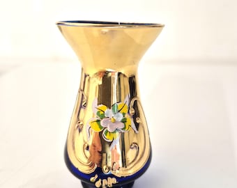 Vintage Miniature Murano Style Cobalt Blue Vase (9 cm) – 24K Gold Leaf & Hand-Painted Enamel Flowers – Mid-Century Venetian Art Glass