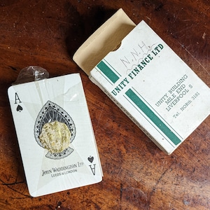 Verzegelde verpakking Vintage speelkaarten Promotionele speelkaarten Unity Finance Waddington-kaarten