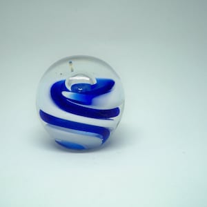 Glass paperweight