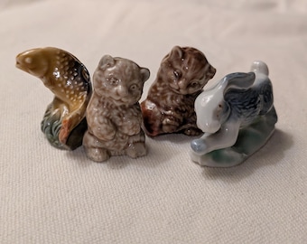 Vintage Wade Whimsies Instant Collection Running Hare, Salmon, Kitten with Wool and Cat