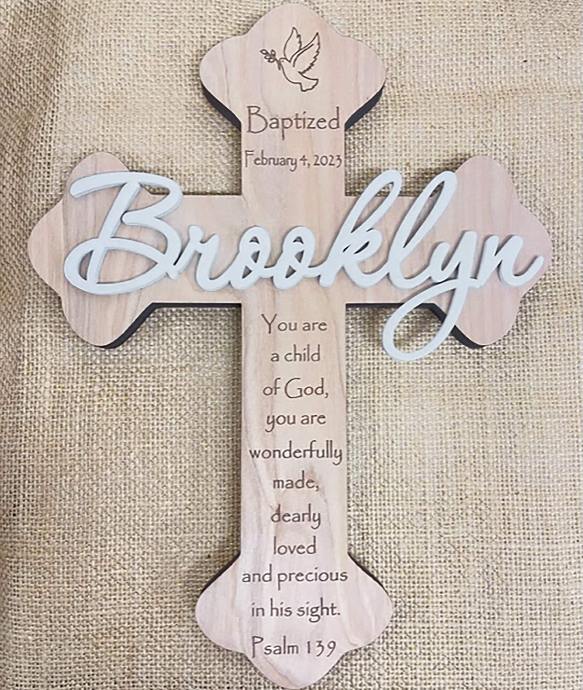 Initial decorative letters with custom name colors and measurements to  choose from. Children's decoration, baby, lettering, communions, baptisms.  To