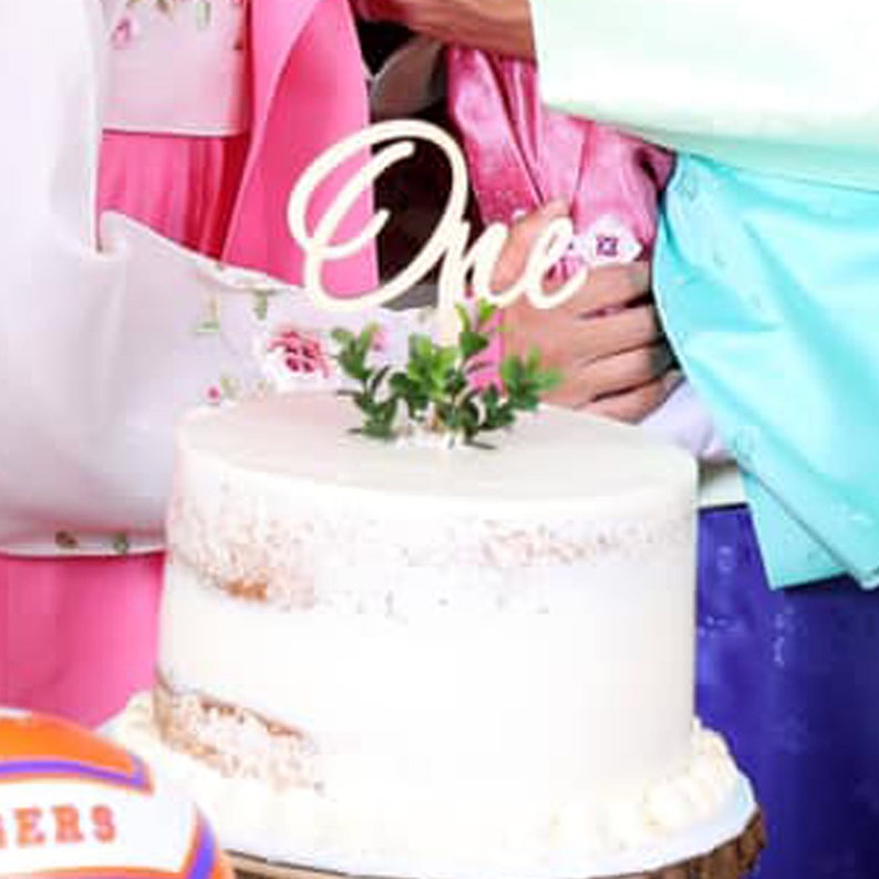 Découpage personnalisé pour 1er anniversaire de bébé, un gâteau pour premier anniversaire, une décoration de gâteau Smash un an pour son premier anniversaire image 3