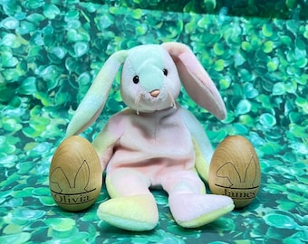 Personalized Wooden Easter Egg: Engraved Farmhouse Decor