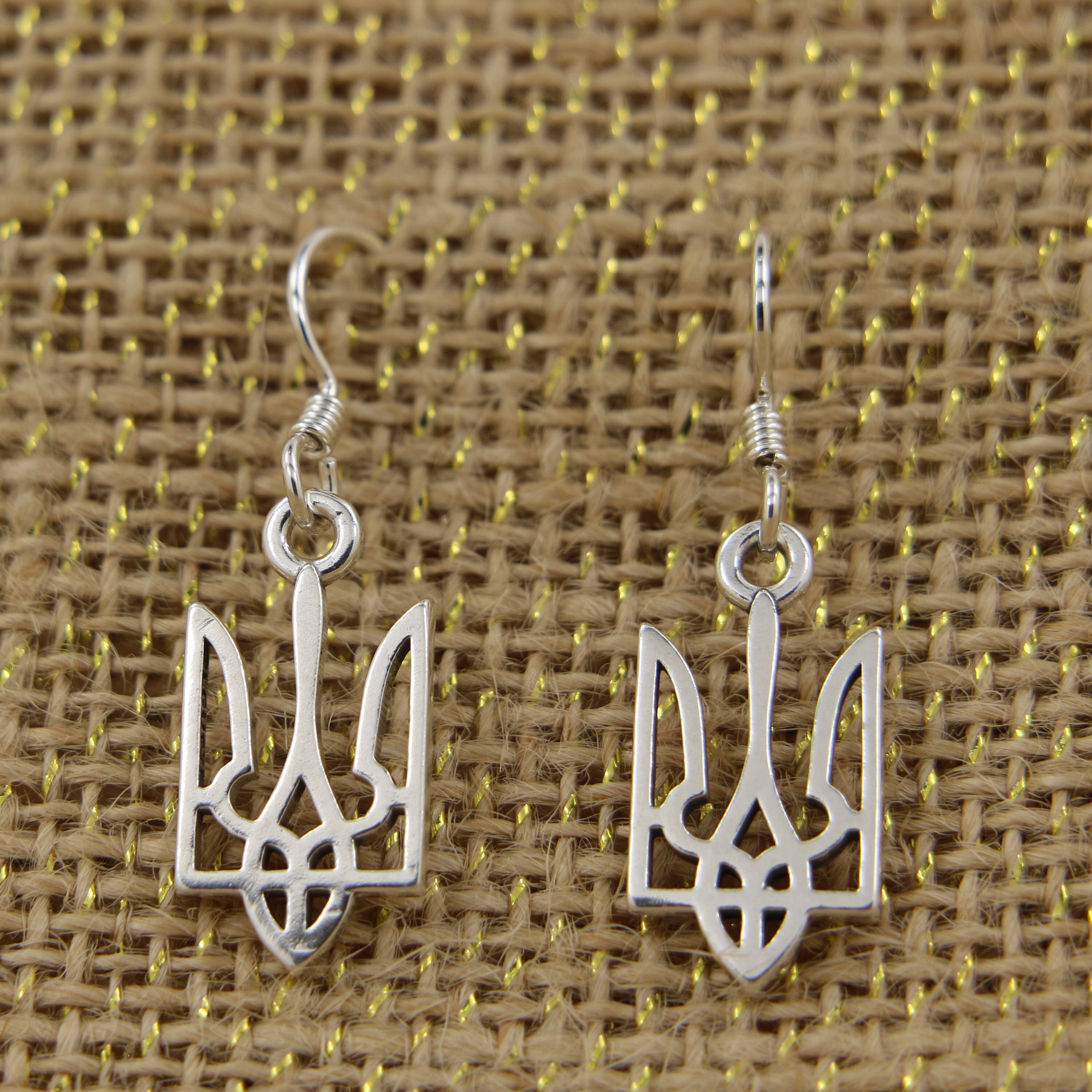 Ukraine Trident Symbol Ukrainian Coat Of Arms Sterling Silver Dangle ukraine-trident-symbol-ukrainian-coat-of-arms-sterling-silver-dangle