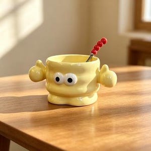 3D Keramisk Monstermugg, Udda Kaffekopp med Armhandtag, Gulröd