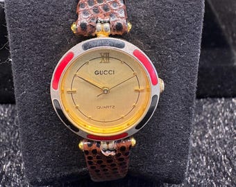 Vintage Women's Gucci Enamel Bezel Quartz Watch