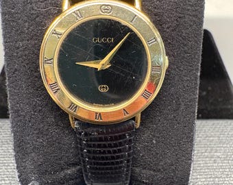 Vintage 1980s Gucci 2600L 18k Gold-plated Rectangular Sherry Line
