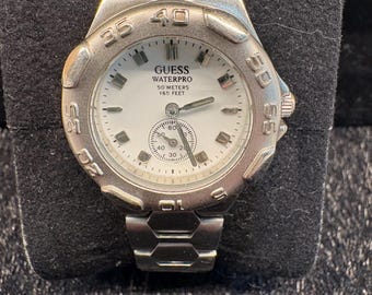 Vintage Guess waterpro quartz dameshorloge uit de jaren 90