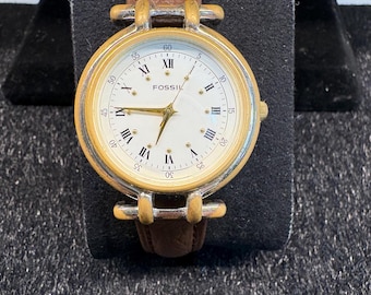 Vintage Fossil "Authentic" Collection Ladies Quartz Watch 1990's