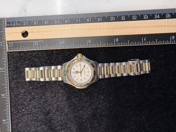 Vintage Ladies TAG Heuer 4000 Series Professional Wristwatch View 4