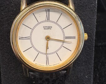 Vintage Citizen Quartz Dress Watch Minimalist 1980's