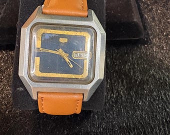 Vintage Seiko H557 5100 LCD DIGITAL Men Quartz Watch Japan JDM