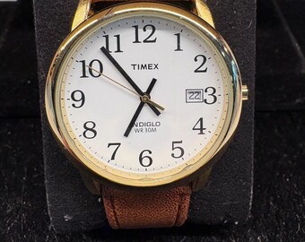 Vintage Timex Easy Reader Unisex Quartz Wristwatch