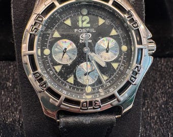 montre-bracelet multifonction bleu fossile vintage pour homme.