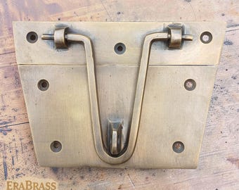 5.03" Vintage Square Brass Gate Latch Hook, Antique Solid Brass Door Lock, Rustic Gate Hardware, Slot Style Latch Q.051