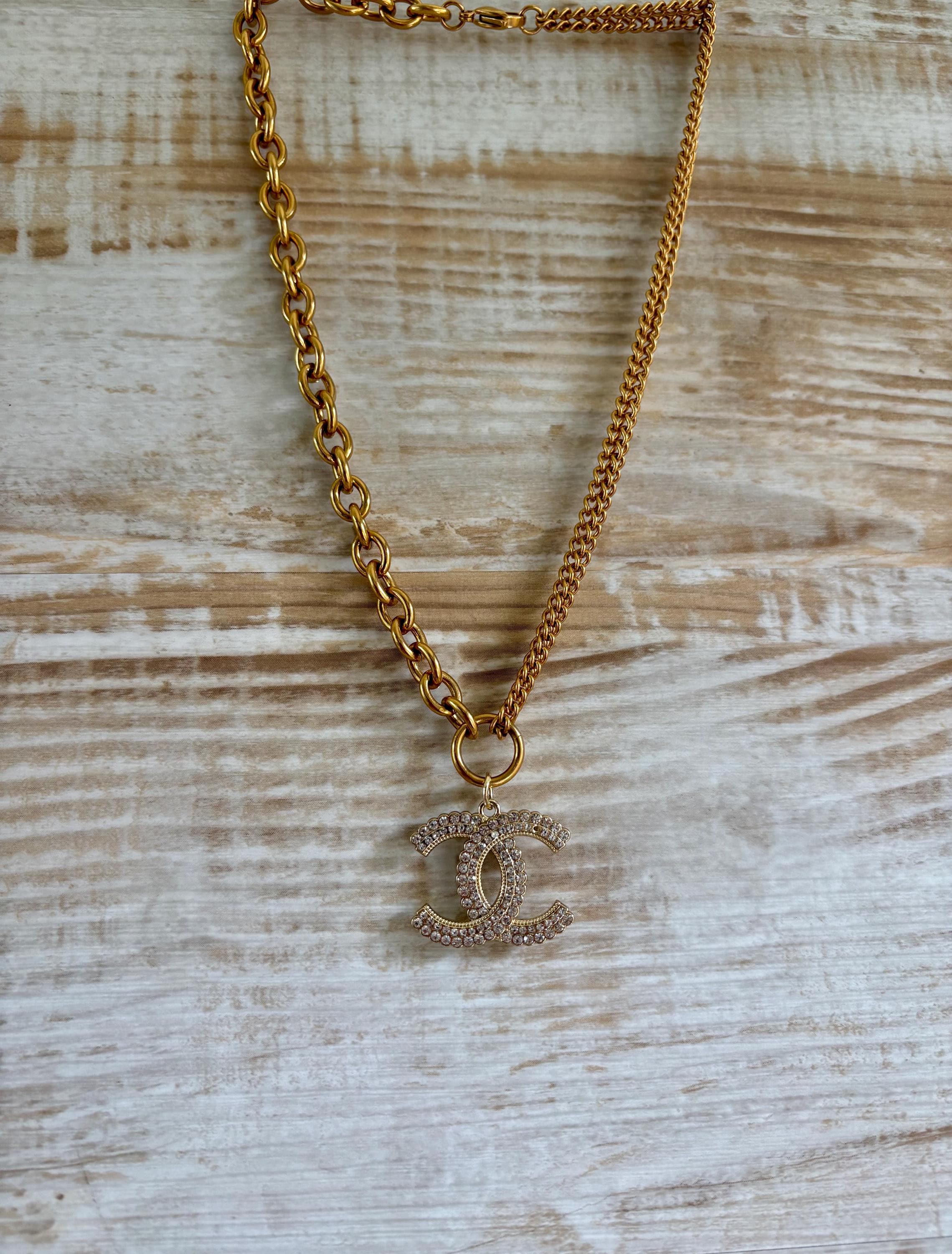 Chanel logo necklace - Etsy 日本