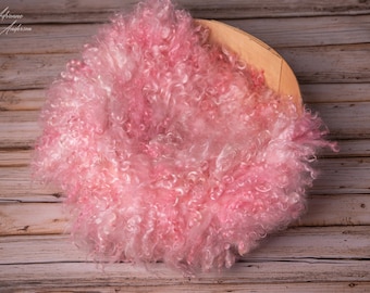 Felted Wool Mohair Curly Layer Newborn Photography Prop Basket Stuffer Natural Fluffy Layer Photo Prop Wool Rug
