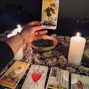 Spiritual Etsy listing cover for a same hour soulmate tarot reading focused on psychic love insight, relationship guidance, future husband or future spouse energy, emotional clarity, and soulmate connection.