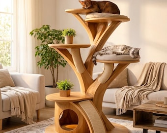 Moderner hölzerner Kratzbaumturm mit Wohnung und gepolsterten Sitzstangen