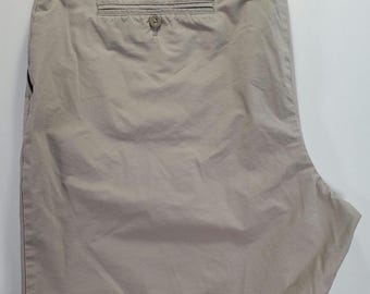 Pantalones cortos caqui Vineyard Vines 48B, tallas grandes, estilo preppy de alto rendimiento para hombre.