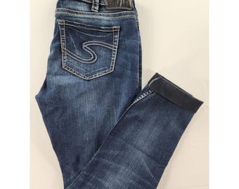 Pantalones vaqueros Silver Jeans Suki Mid Slim 31, lavado oscuro, mezclilla elástica con puños, corte curvy