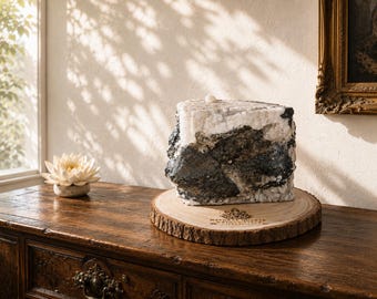 Natürlicher Quarzkristall auf Holzsockel | Einzigartiger Geode Dekorativer Stein AJCREATIONS