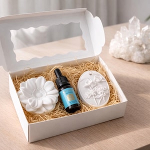 Ceramic Flower Essential Oil Diffuser – Zen Home Decor, Hanging Aromatherapy Ornament